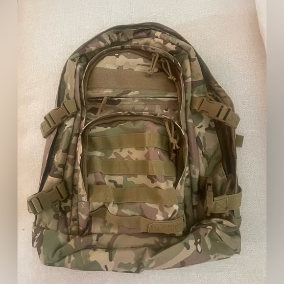 Highland Tactical Camouflage Backpack – Durable, Multi-Pocket, Adventure-Ready - Picture 1 of 8